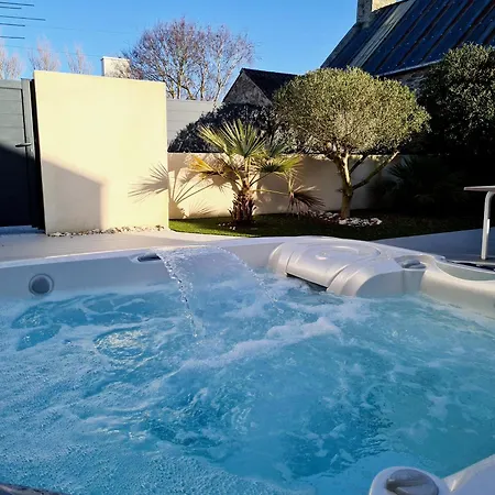 Ty Mam Goz, 50m Mer, Piscine Interieure, Spa, 11 Personnes Villa